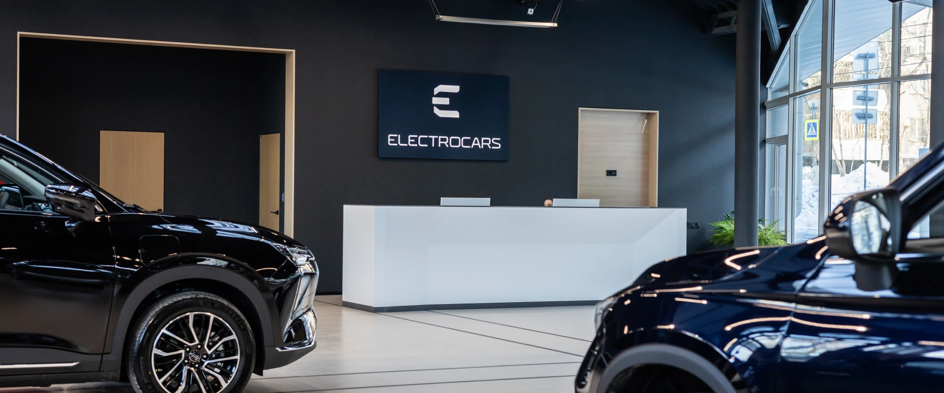 О компании Electrocars - эксперте в области электромобилей